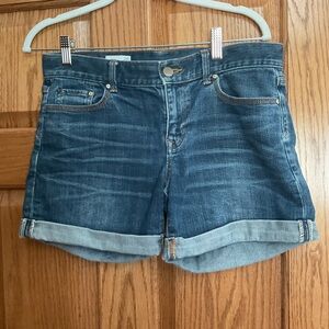 Woman’s Gap 1969 Sexy Boyfriend Shorts Size 26